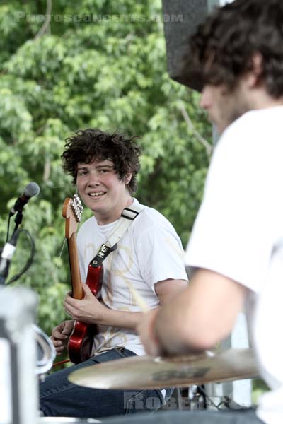 GANGLIANS - 2010-06-05 - PARIS - Parc de la Villette - 